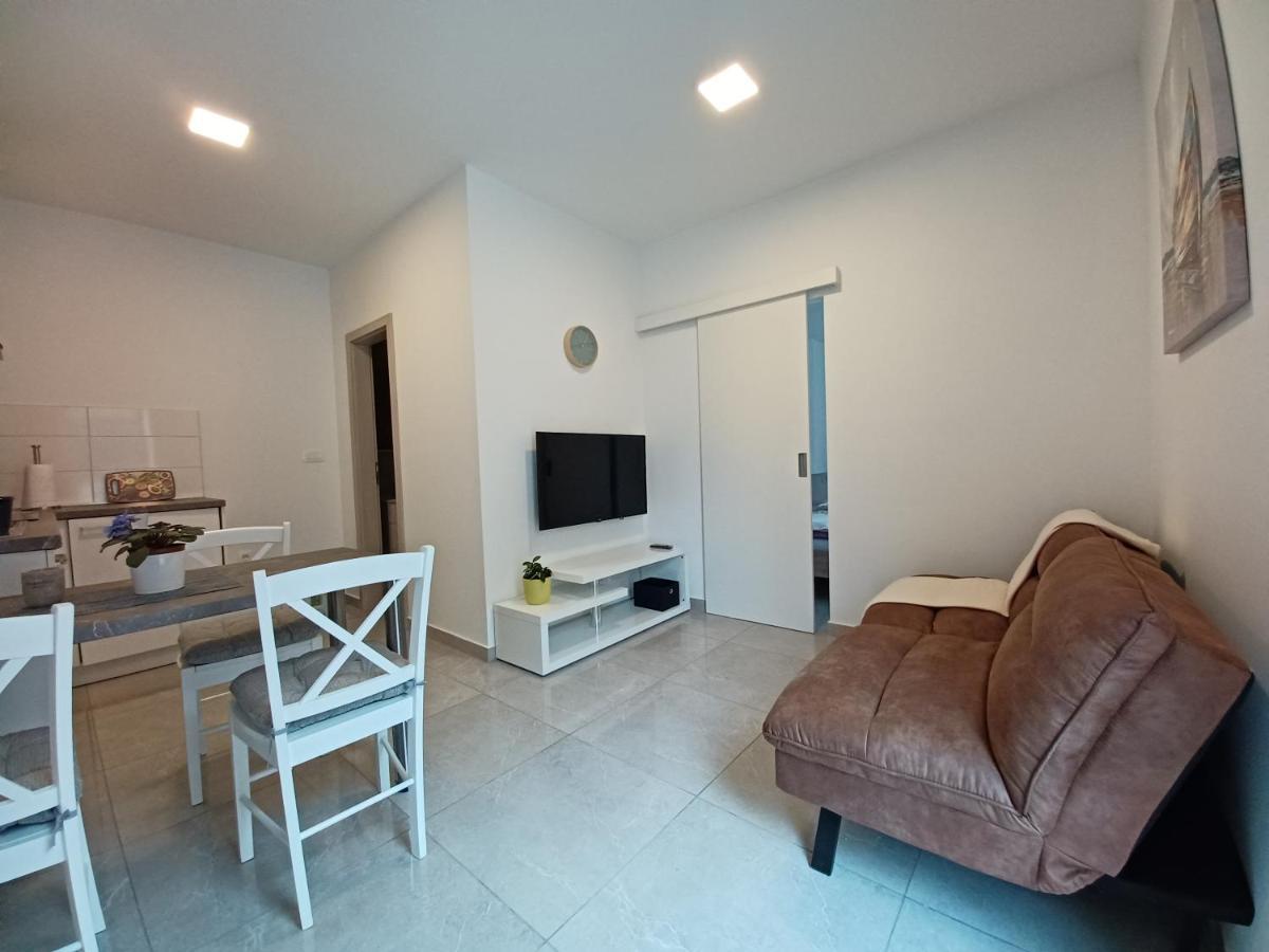 Apartments Leon 1 Novigrad  Zewnętrze zdjęcie