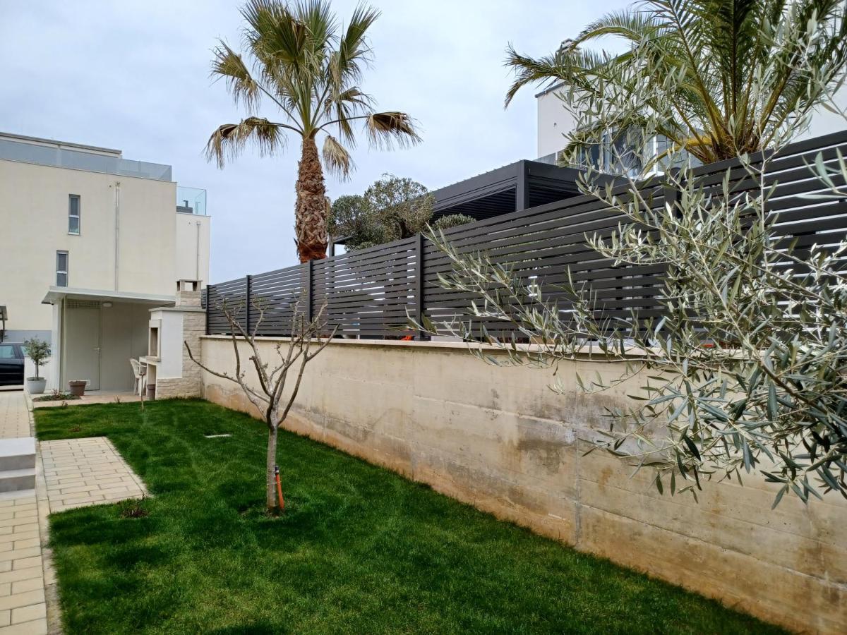 Apartments Leon 1 Novigrad  Zewnętrze zdjęcie