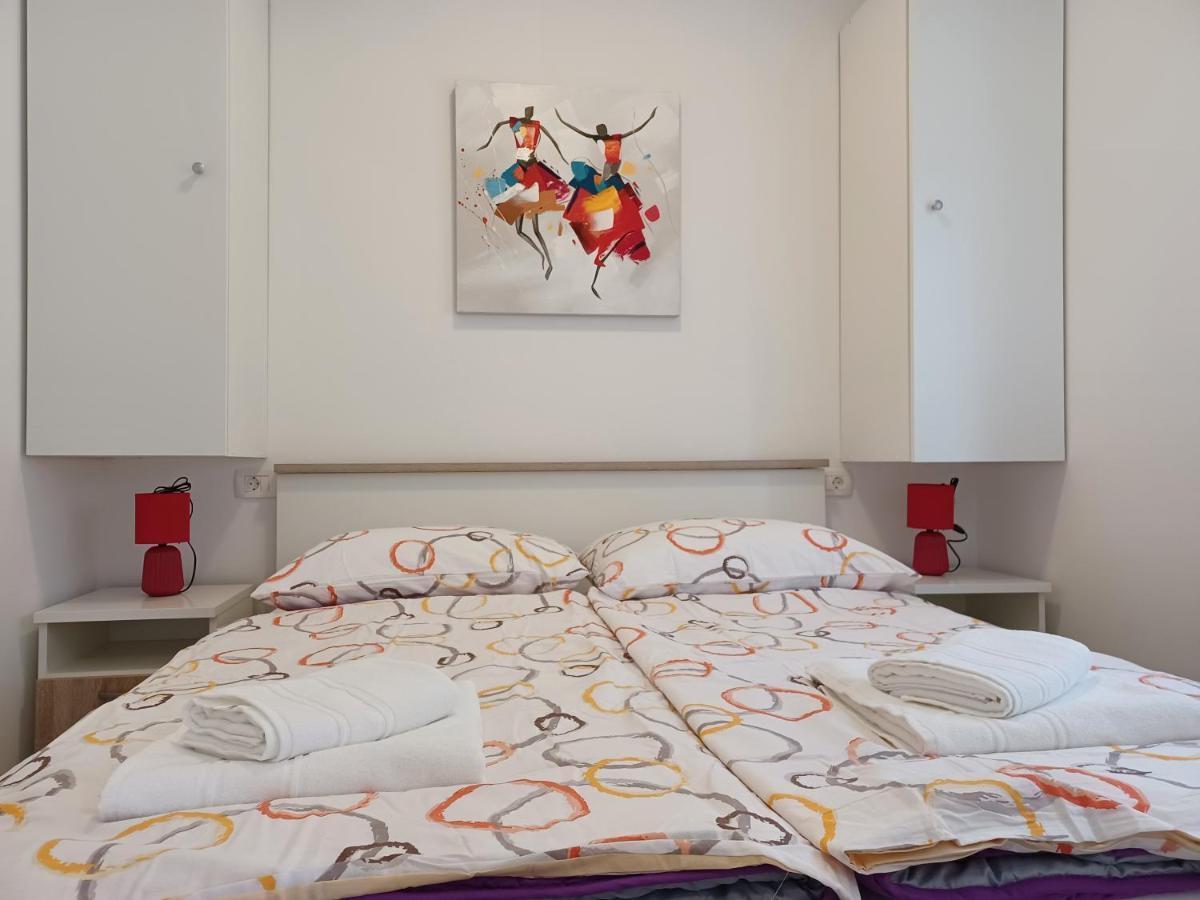 Apartments Leon 1 Novigrad  Zewnętrze zdjęcie